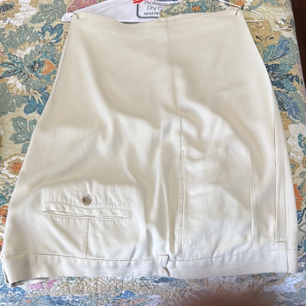 Tommy Bahama Cream Men's Shorts